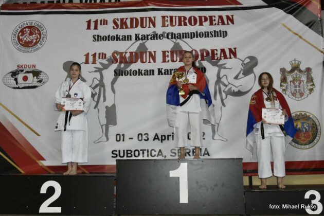 FOTO: Karate akademija Nm na SKDUN EP osvojila 4 medalje
