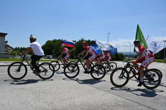 FOTO: Slovenska olimpijska bakla na Dolenjskem